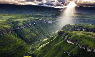 Exploring the majesty: Mountain towns to visit in South Africa￼